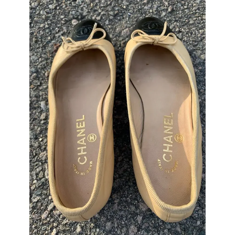 Authentic Chanel Lambskin Leather Ballet Flats EU 36 Two Tone Beige Black CC Tan